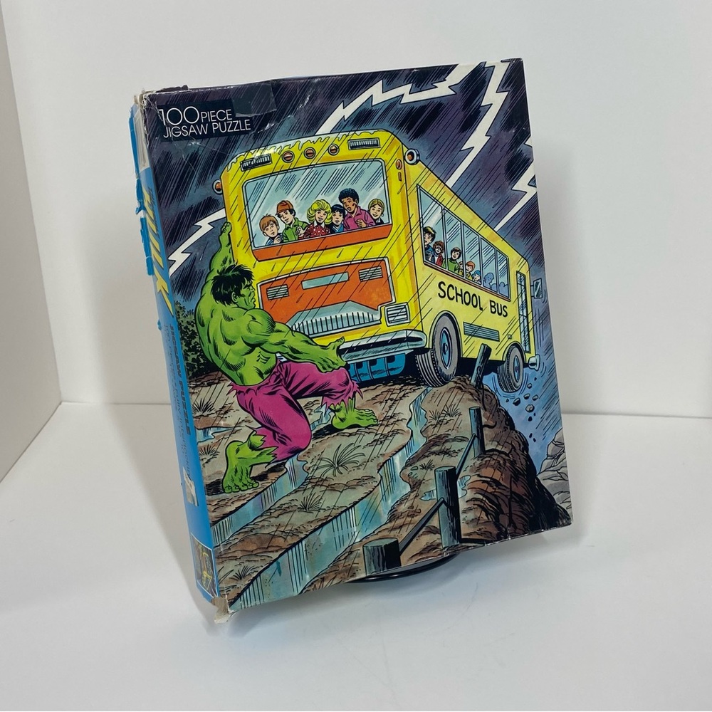Vintage 1988 Golden Marvel The Incredible Hulk 100-Piece Jigsaw Puzzle